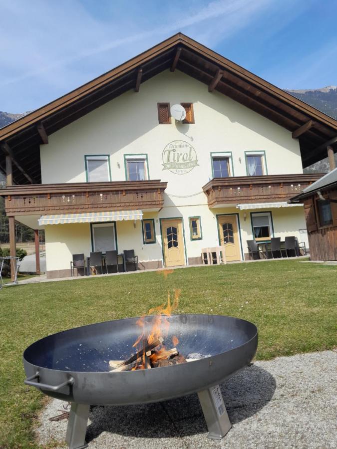 פרסגרזי Landhaus Tirol מראה חיצוני תמונה